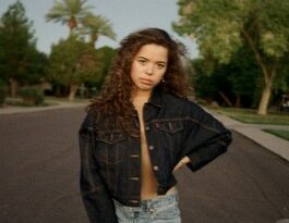 Nilufer Yanya Live a Milano