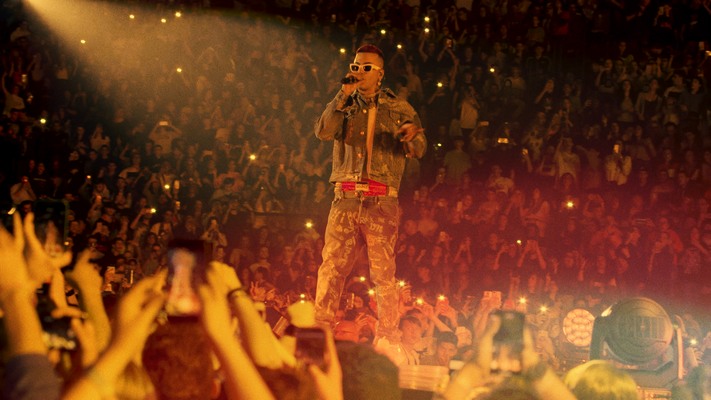 Sfera Ebbasta Livew