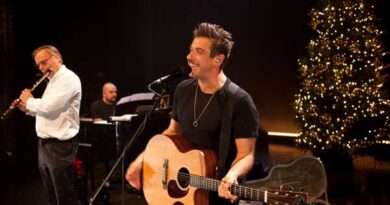 Francesco Gabbani con Andrea Griminelli