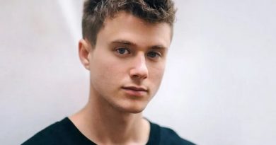 Alec Benjamin