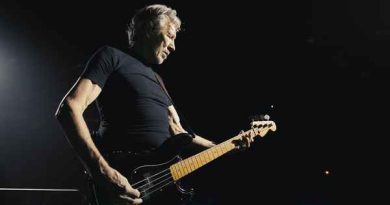 Roger Waters