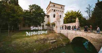 SEXTO 'NPLUGGED