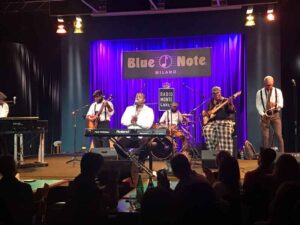 KEVIN GULLAGE & THE BLUES GROOVERS