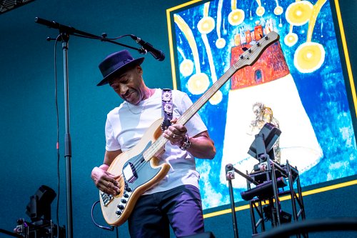 MARCUS MILLER Photogallery e video live Lucca summer Festival 2024