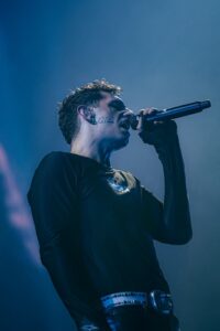 ACHILLE LAURO Recensione concerto e scaletta live Milano