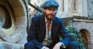LORENZO JOVANOTTI: aggiornamento di "PALAJOVA! 2025". Nuovo calendario