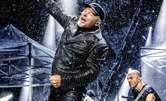 Vasco Rossi Canale 5. film magnifici sette