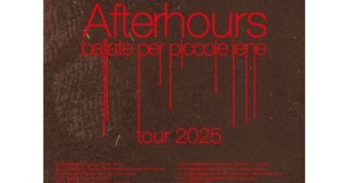 Afterhours il ritono live tour 20 anni Ballate per piccole iene 2025