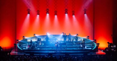 BRUNORI SAS al via il tour 2025 recensione live e scaletta concerto