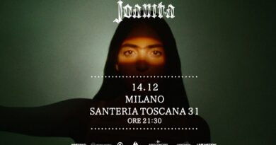 JOAN THIELE la prima tappa del tour indoor