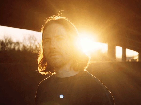RIVAL CONSOLES: due date in Italia