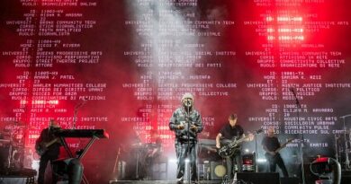 MASSIVE ATTACK  Photogallery
