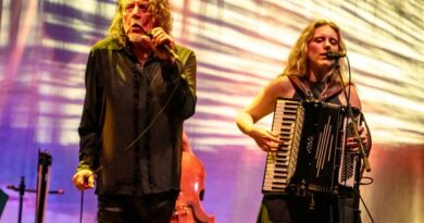 ROBERT PLANT Recensione concerto e scaletta live Lucca
