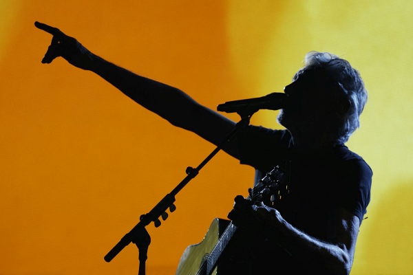 Roger Waters ThisIsNotADrill foto recensione film 01