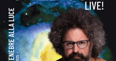 Simone Cristicchi dopo lo stop riprende il Dalle Tenebre alla Luce Summer Tour 2025