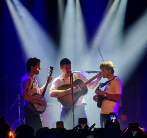SONS OF THE EAST Recensione concerto e scaletta live Milano