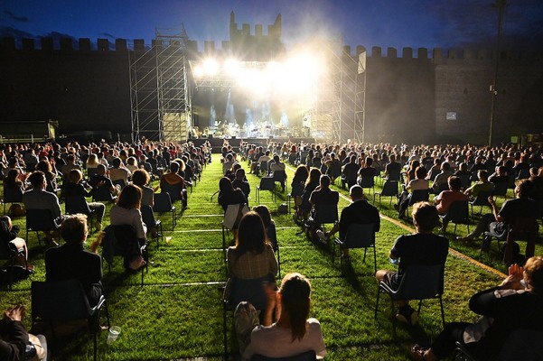 Daniele Silvestri Live Villafranca Luglio 2020 0005
