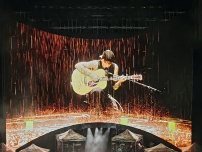 ULTIMO condivide tutto anche la pioggia Recensione e scaletta concerto Milano